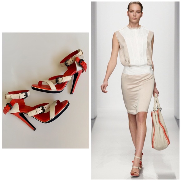 Bottega Veneta Shoes - BOTTEGA VENETA // 🇮🇹 Beautiful heeled sandals